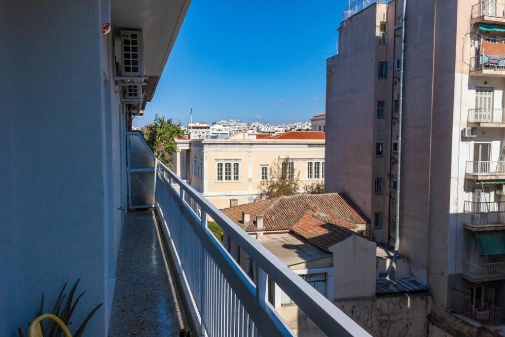 Deluxe Urban 2Br Apt By Nat. Archaelogical Museum Athens Exterior photo